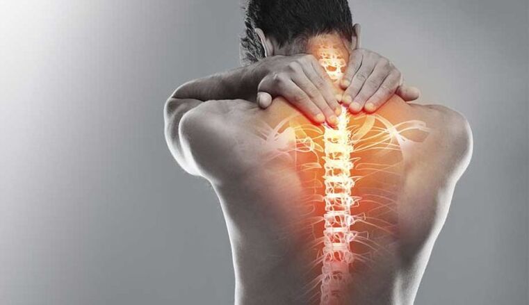 Stipras sāpes muguras vidū – mugurkaula bojājuma pazīme