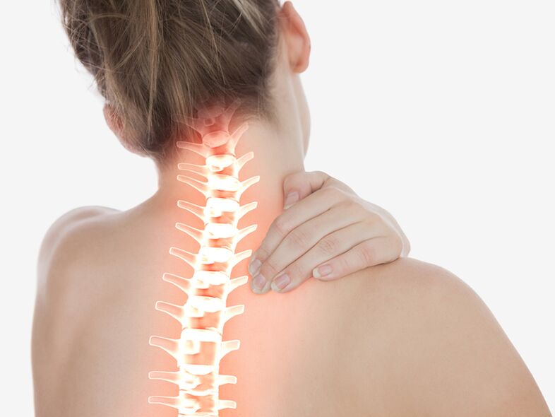 Dzemdes kakla osteohondroze izpaužas kā trulas vai asas sāpes